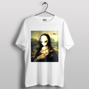 Mona Lisa Smile Meme Alien White T-Shirt