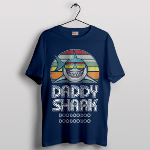 Daddy Shark Doo Doo Doo Retro Ocean Navy T-Shirt