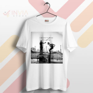 Wear the Experience Concert 21 Pilots T-Shirt